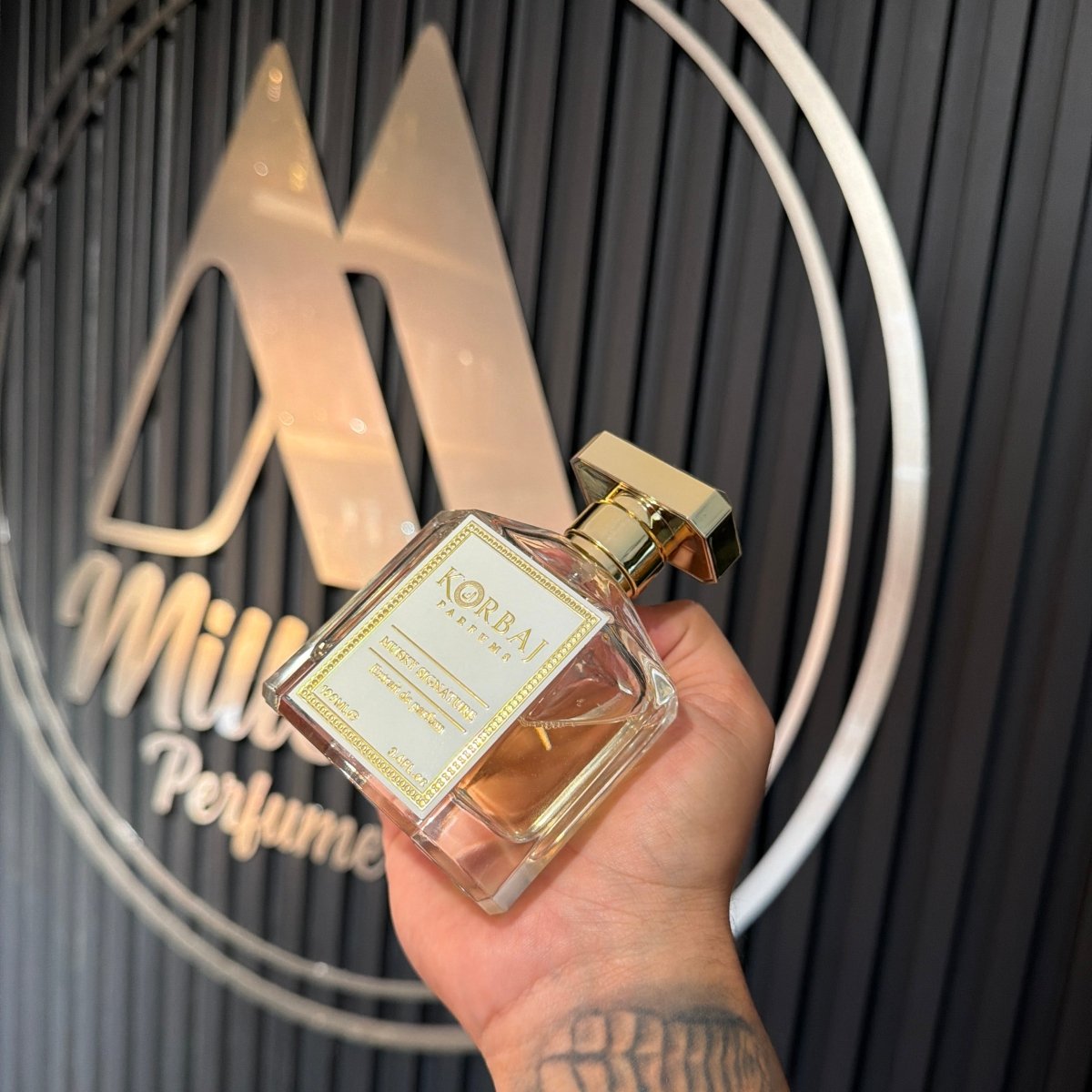 PERFUME KORBAJ MUSKY SIGNATURE - Perfumería Millennio