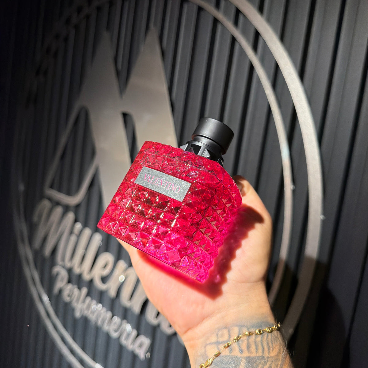 PERFUME VALENTINO DONNA BORN IN ROMA EXTRADOSE