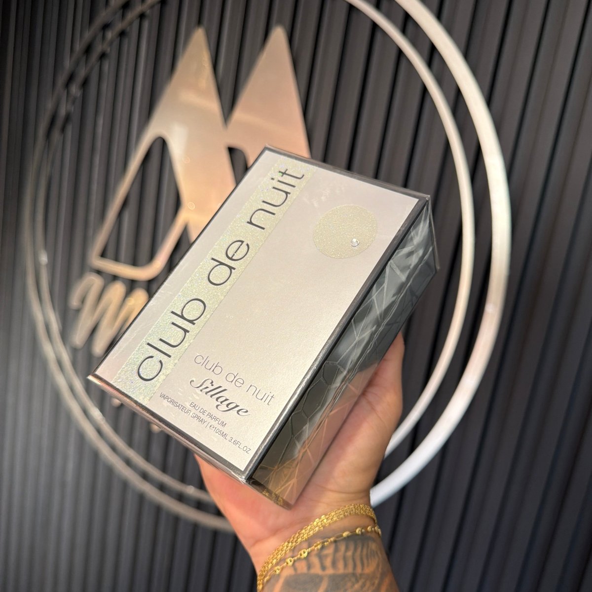 PERFUME ARMAF CLUB DE NUIT SILLAGE - Perfumería Millennio