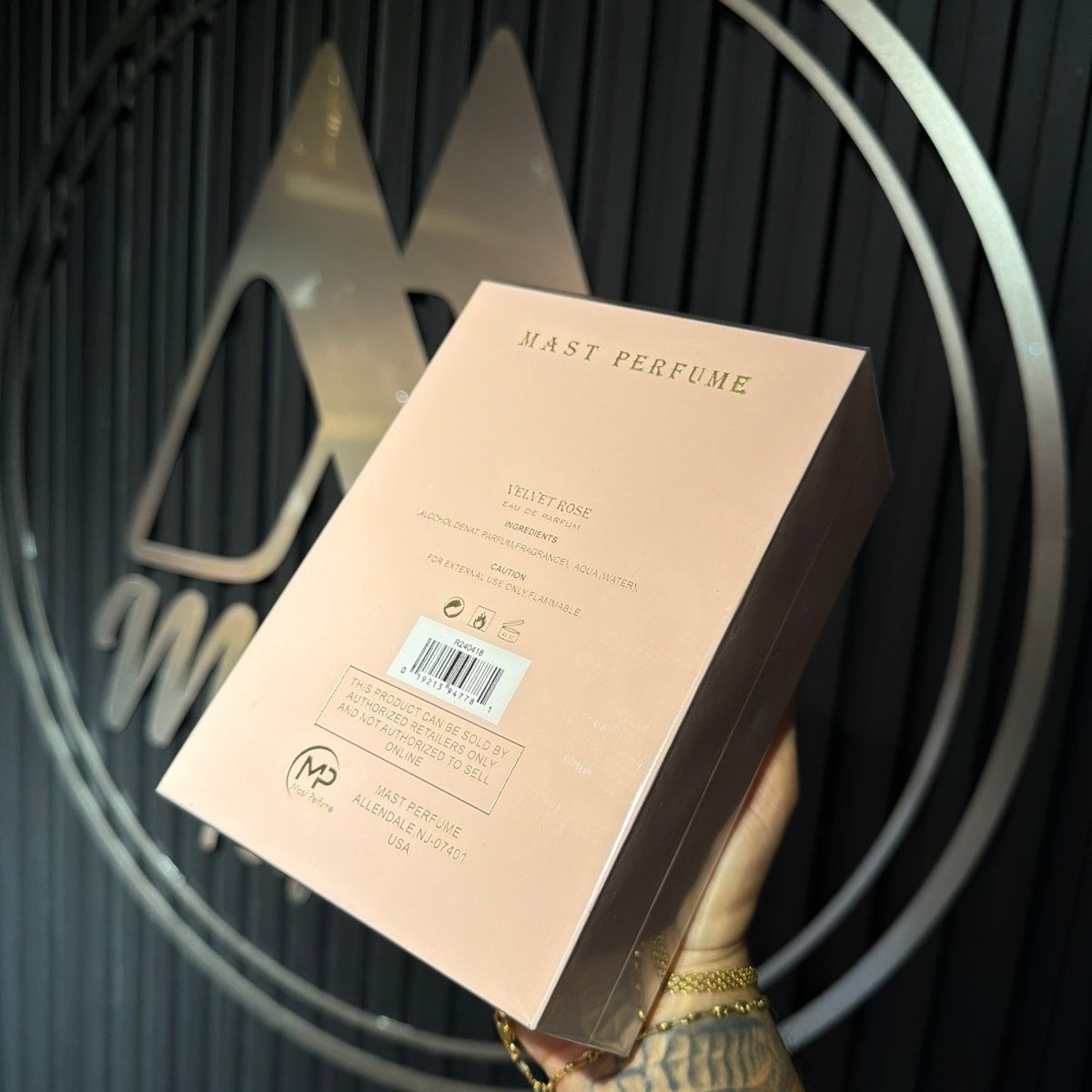 PERFUME BHARARA MAST PERFUME VELVET ROSE - Perfumería Millennio