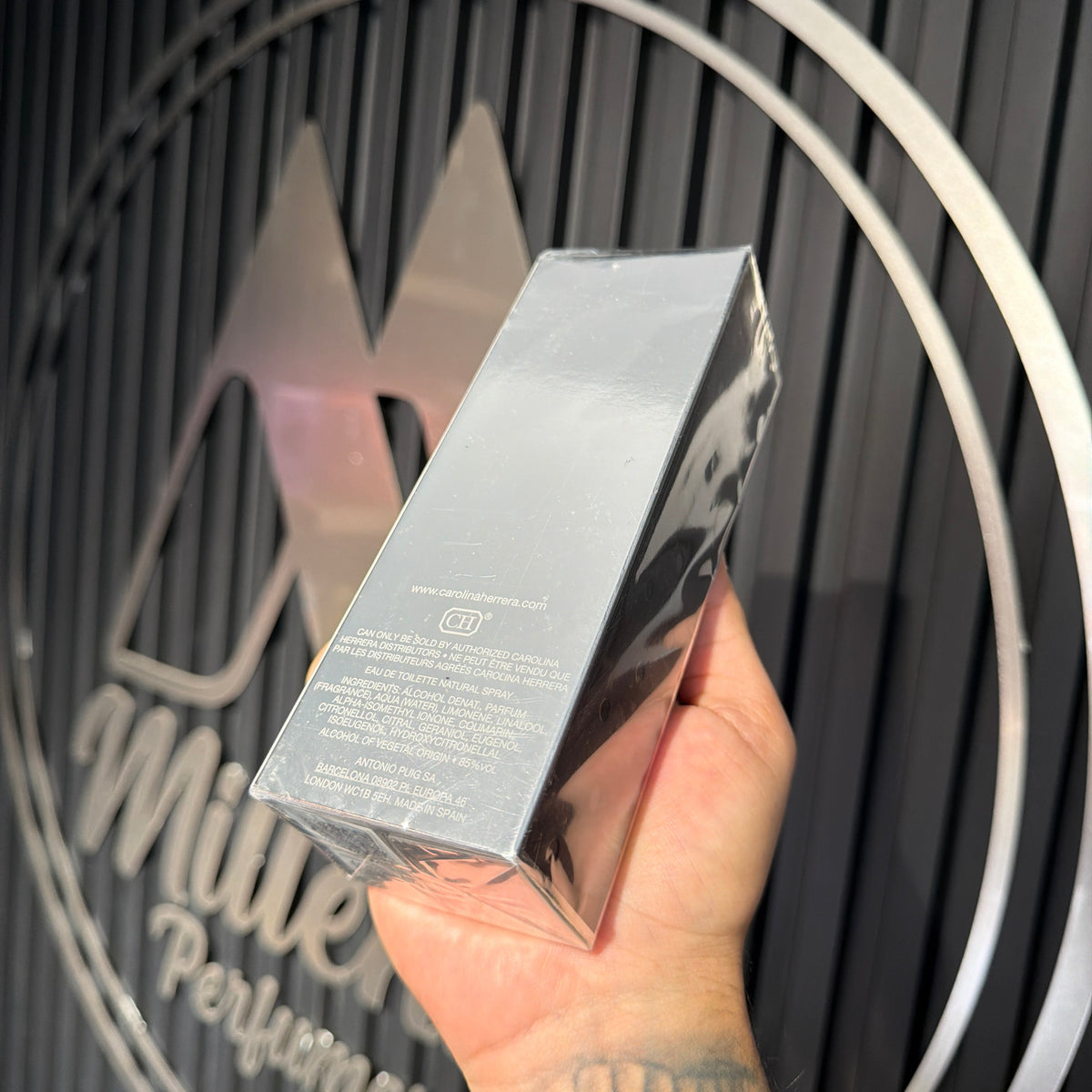 PERFUME CAROLINA HERRERA FOR MEN - Perfumería Millennio