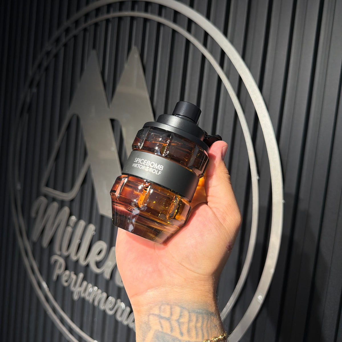 PERFUME VIKTOR & ROLF SPICEBOMB