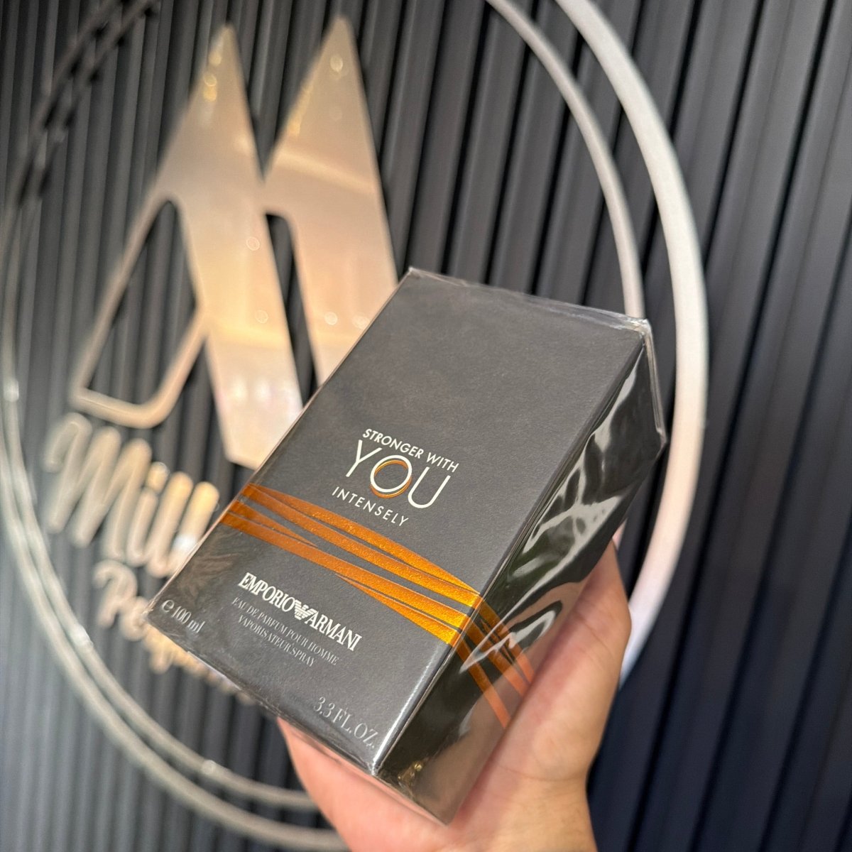 PERFUME GIORGIO ARMANI STRONGER WITH YOU INTENSELY - Perfumería Millennio