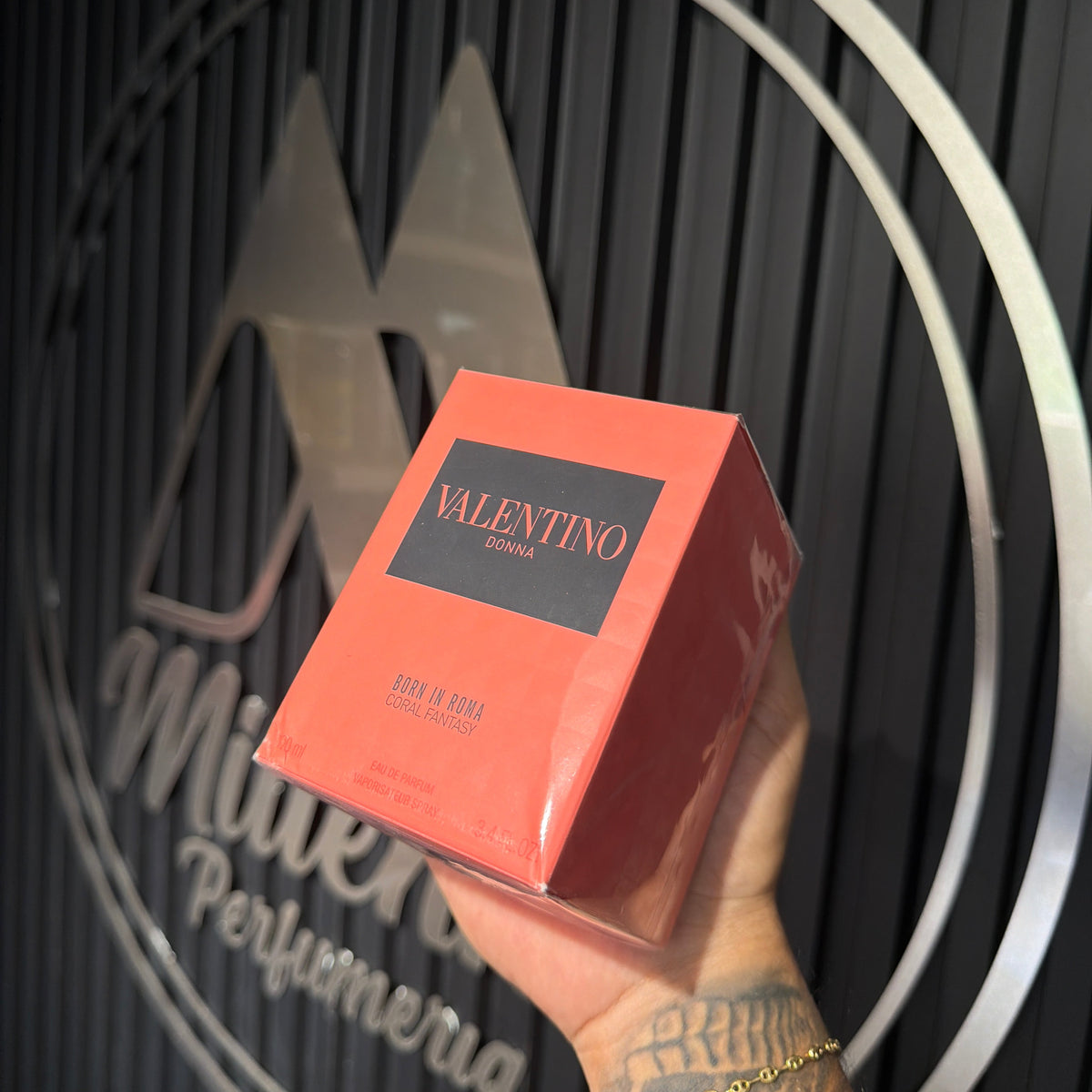 PERFUME VALENTINO DONNA BORN IN ROMA CORAL FANTASY - Perfumería Millennio