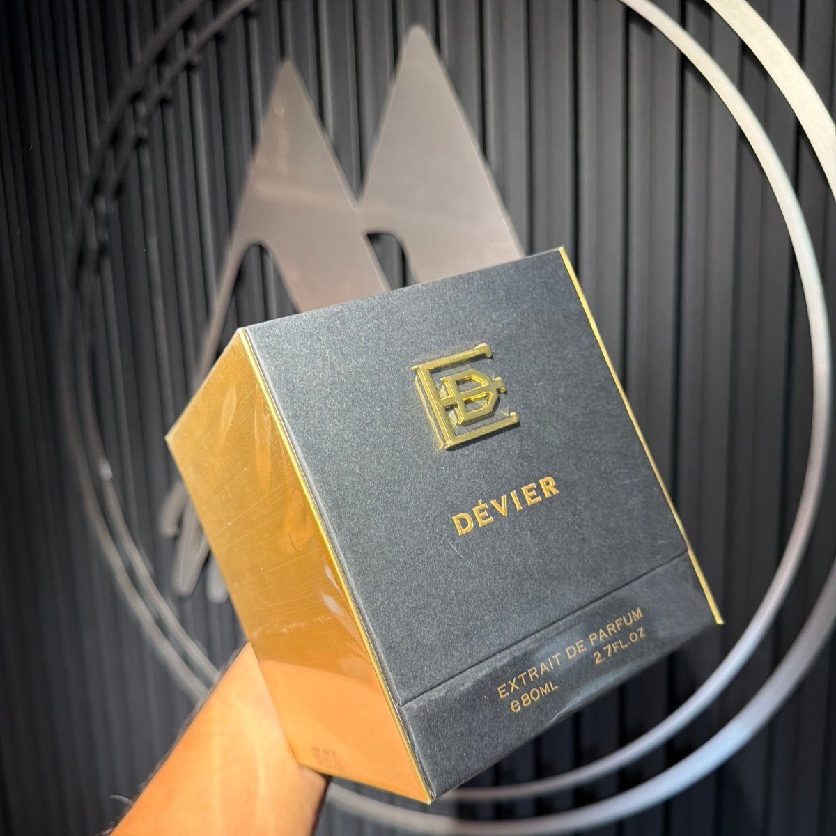 PERFUME DEVIER SANDAL OUD - Perfumería Millennio