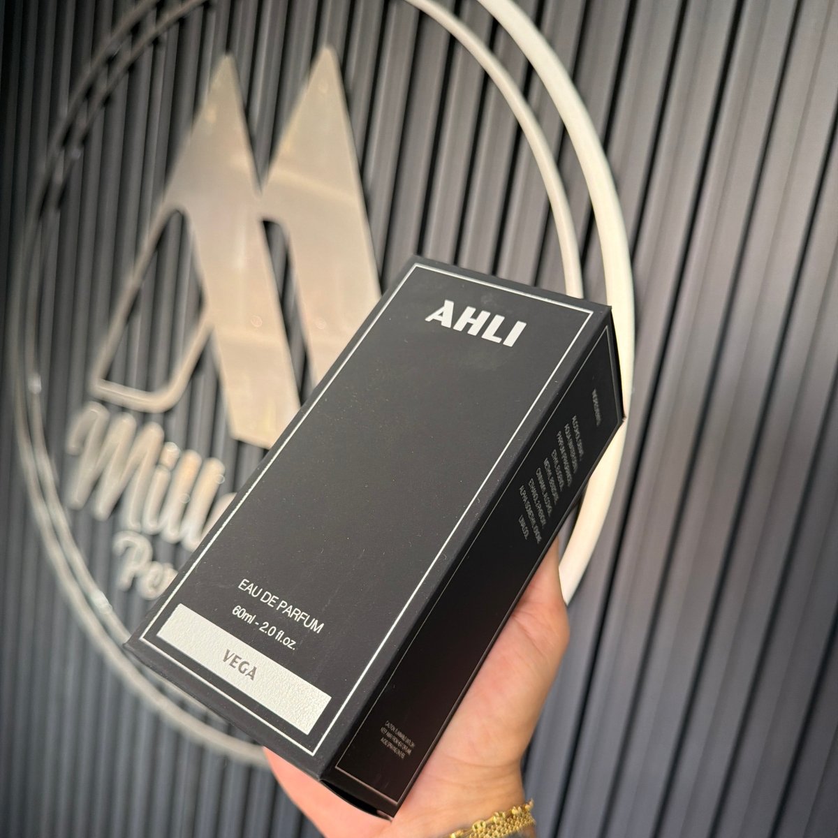 PERFUME AHLI VEGA - Perfumería Millennio