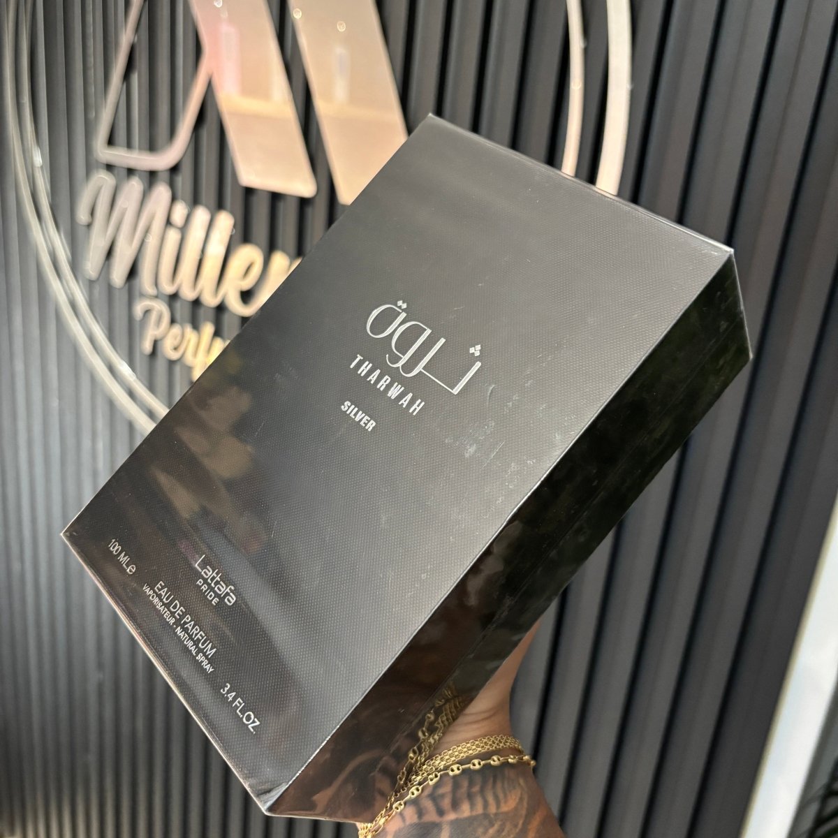 PERFUME LATTAFA THARWAH SILVER - Perfumería Millennio