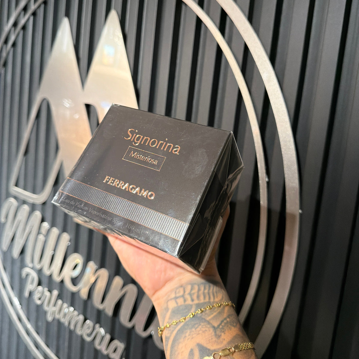 PERFUME SALVATORE FERRAGAMO SIGNORINA MISTERIOSA
