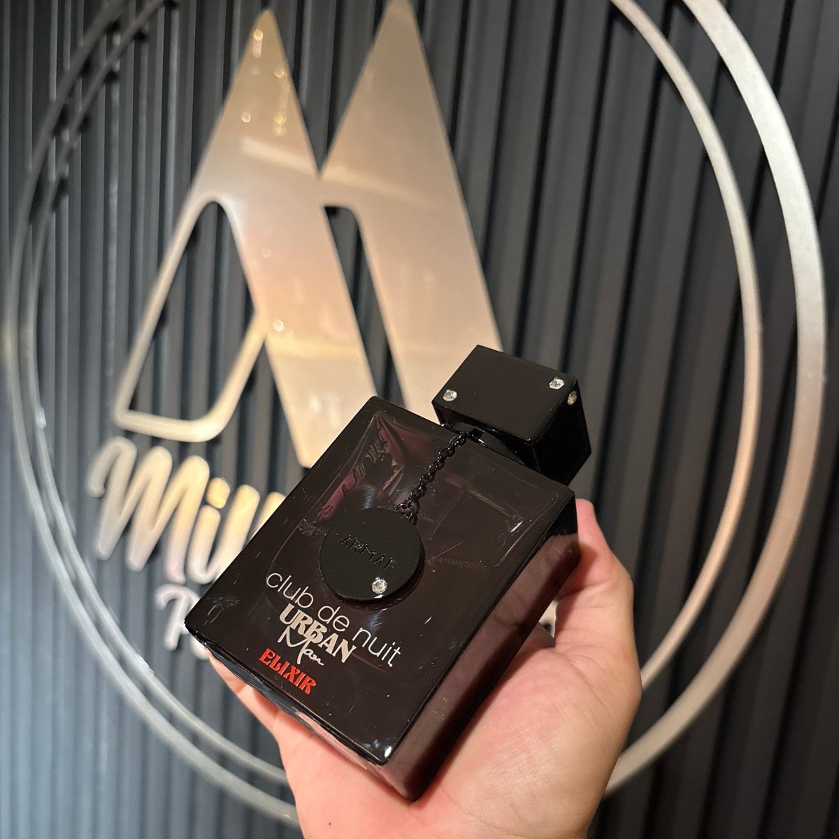 PERFUME ARMAF CLUB DE NUIT URBAN MAN ELIXIR - Perfumería Millennio