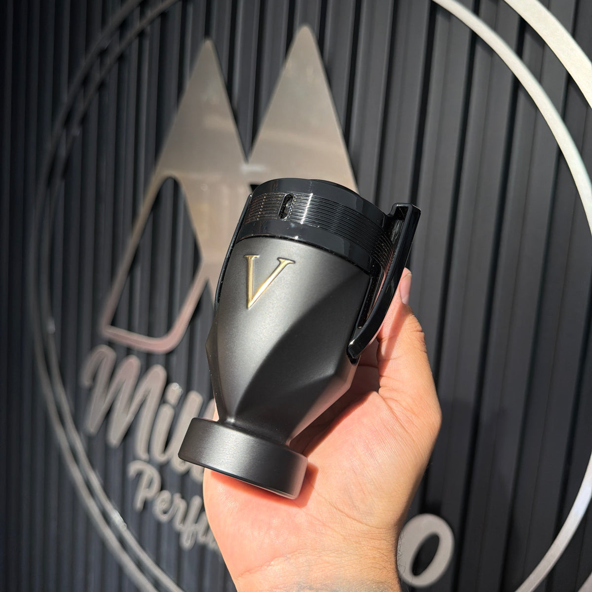 PERFUME PACO RABANNE INVICTUS VICTORY ABSOLU - Perfumería Millennio