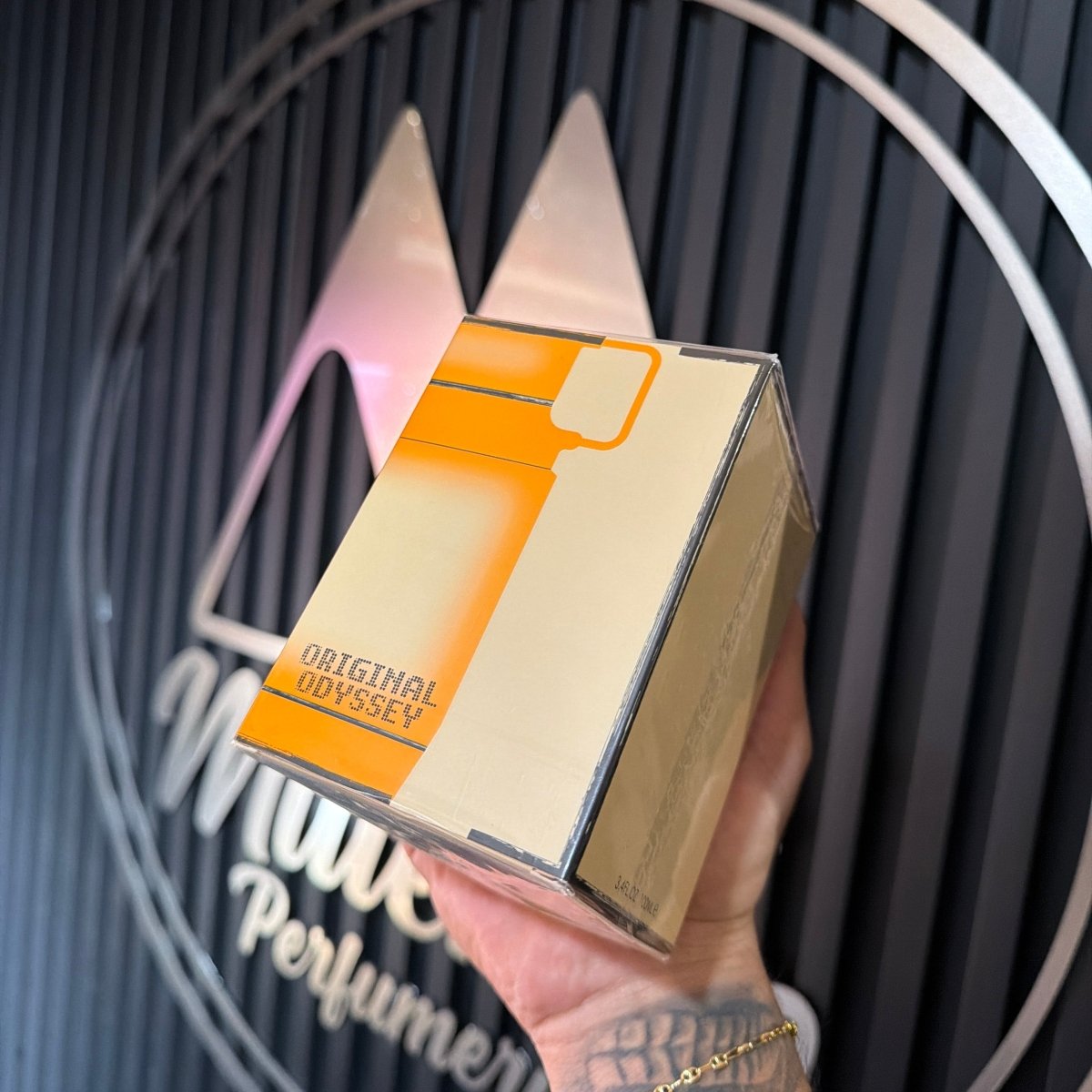 PERFUME ARMAF ODYSSEY MANDARIN SKY VINTAGE - Perfumería Millennio