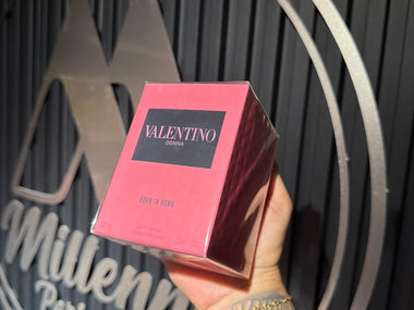 PERFUME VALENTINO DONNA BORN IN ROMA