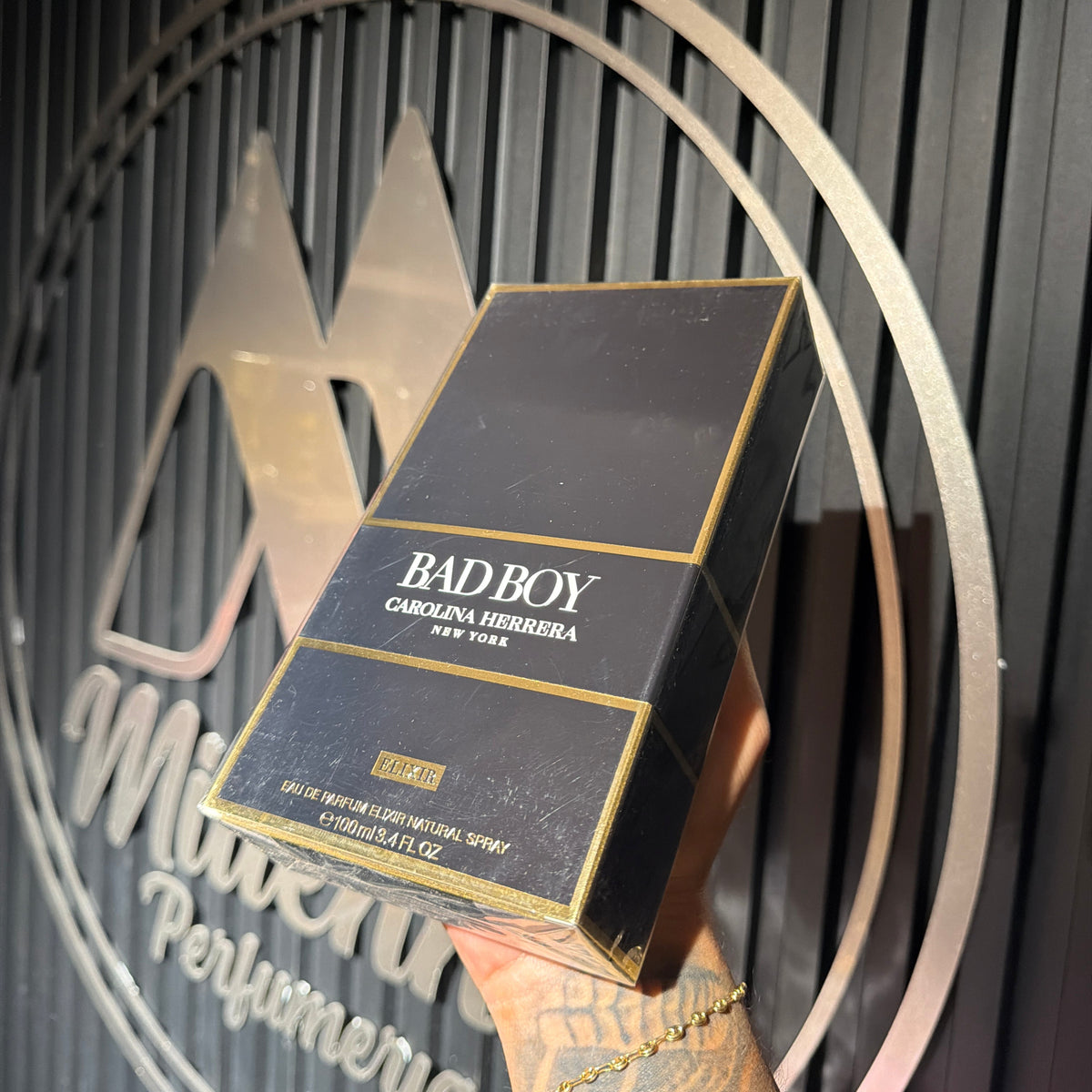 PERFUME CAROLINA HERREREA BAD BOY ELIXIR
