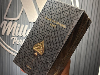 PERFUME JO MILANO GAME OF SPADES KING - Perfumería Millennio