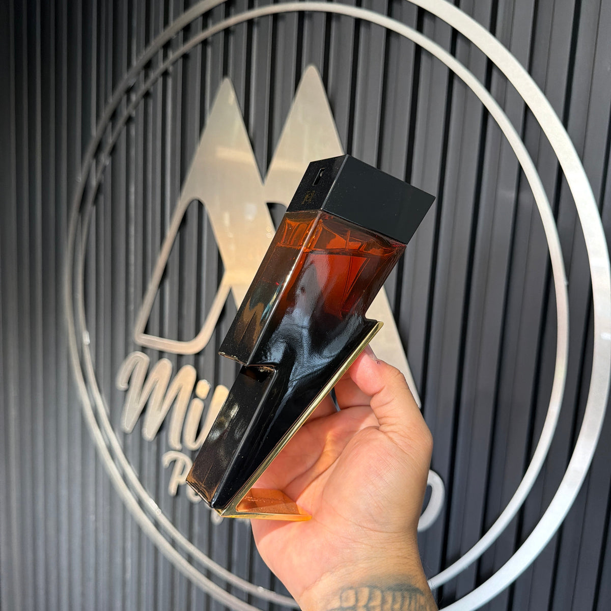 PERFUME CAROLINA HERREREA BAD BOY ELIXIR