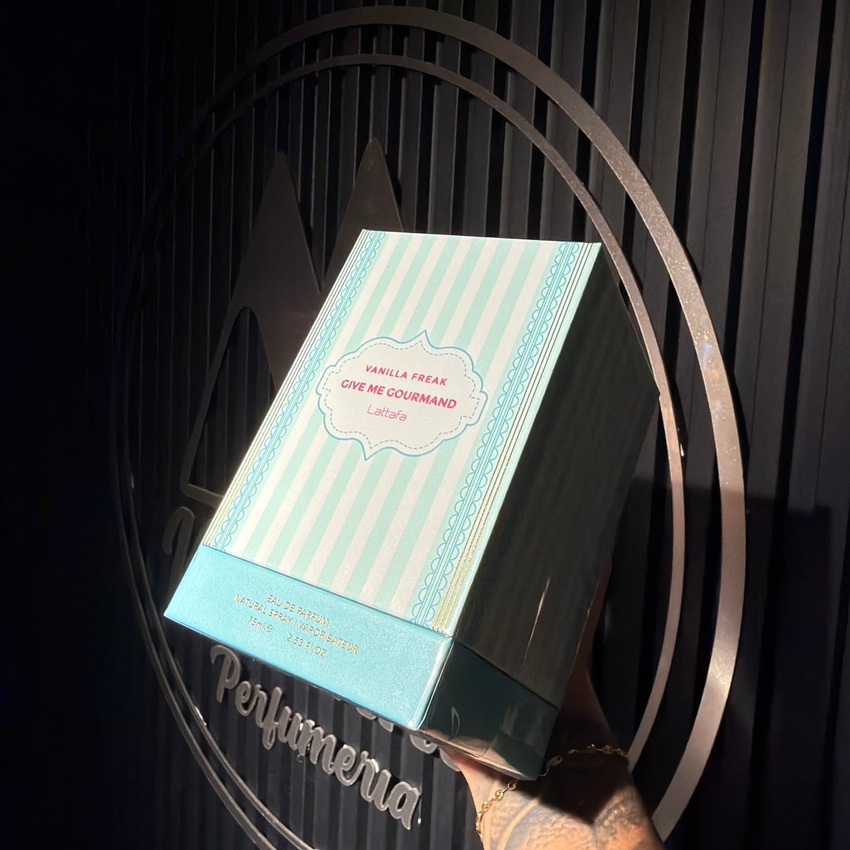 PERFUME LATTAFA VANILLA FREAK GIVE ME GOURMAND - Perfumería Millennio