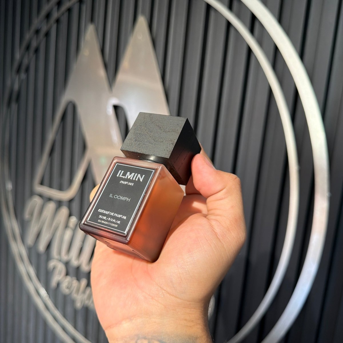 PERFUME ILMIN IL OOMPH - Perfumería Millennio