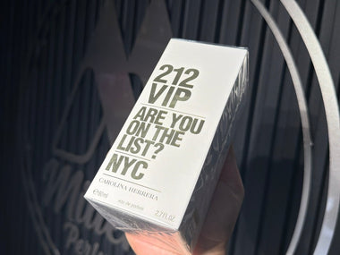PERFUME CAROLINA HERRERA 212 VIP - Perfumería Millennio