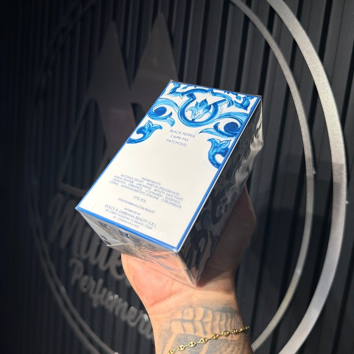 PERFUME DOLCE & GABBANA LIGHT BLUE CAPRI IN LOVE POUR HOMME - Perfumería Millennio