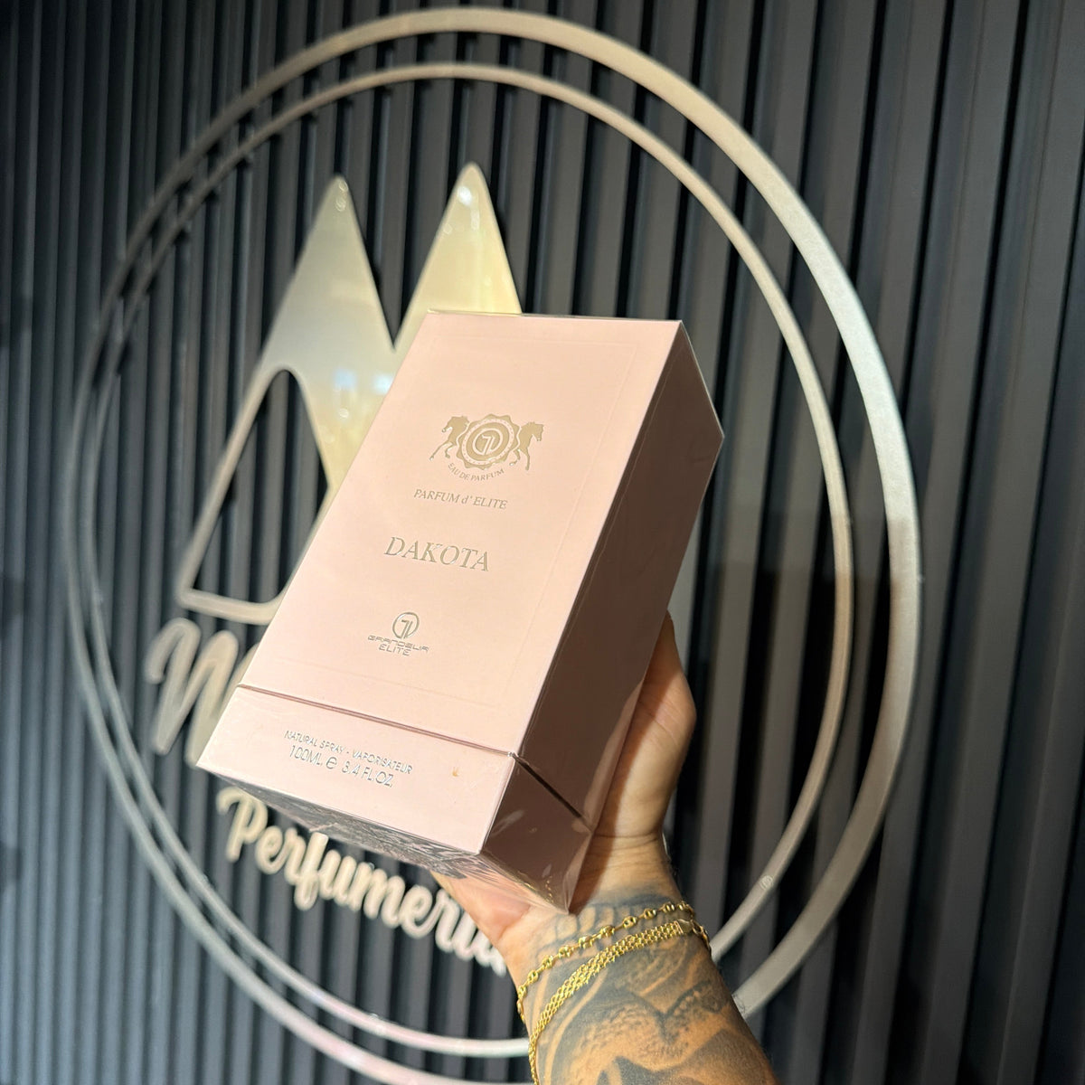 PERFUME DAKOTA GRANDEUR
