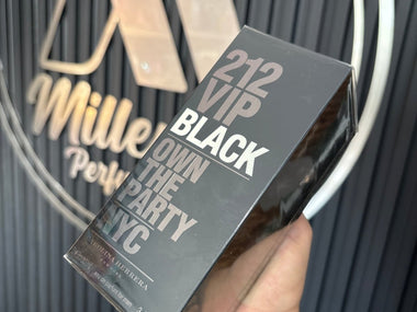 PERFUME CAROLINA HERRERA 212 VIP BLACK - Perfumería Millennio