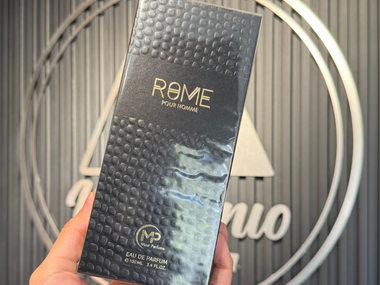 Bharara Mast Perfume Rome - Eau de Parfum con cedro, vetiver y vainilla