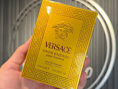 Versace Eros Energy EDP - Perfume masculino con pimienta rosa, pachulí y almizcle
