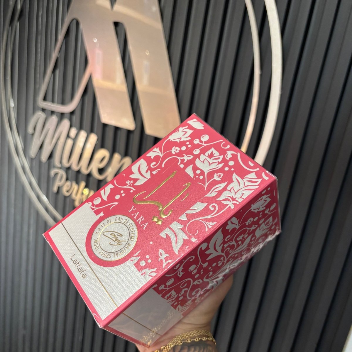 PERFUME LATTAFA YARA CANDY - Perfumería Millennio