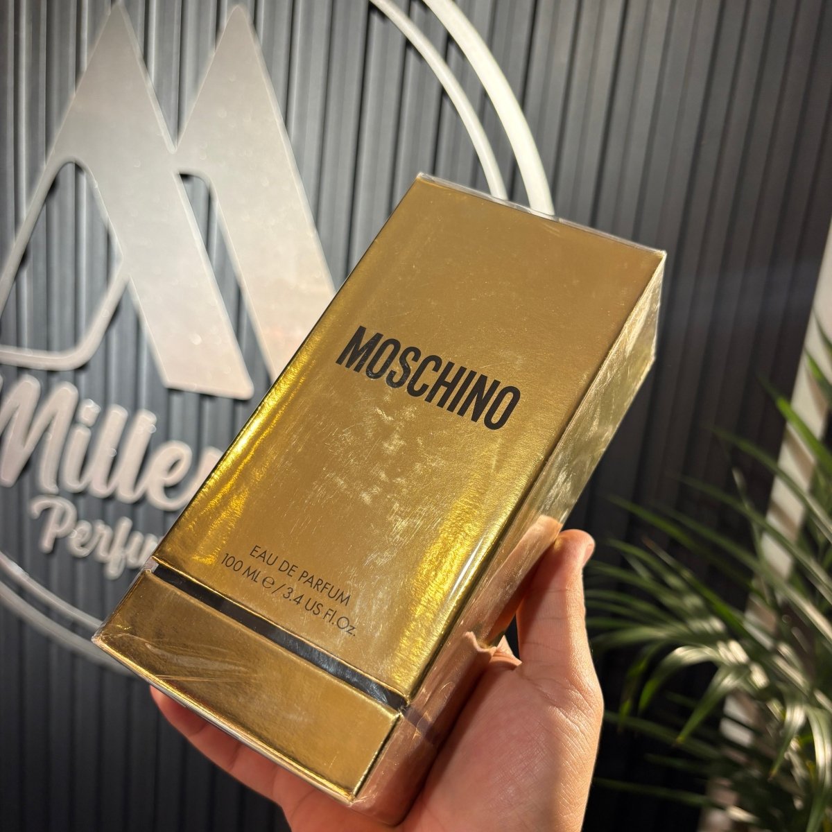 PERFUME MOSCHINO FRESH GOLD - Perfumería Millennio