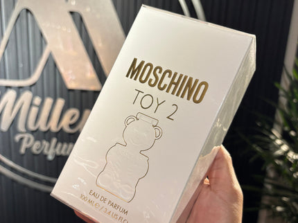 PERFUME MOSCHINO TOY 2
