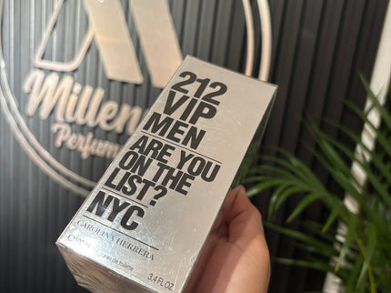 PERFUME CAROLINA HERRERA 212 VIP MEN